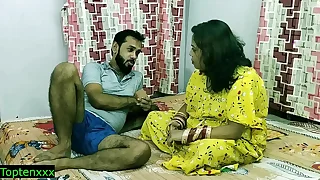Desi Horny xxx bhabhi suddenly caught my penis&excl; Jobordosti sex&excl; visible hindi audio